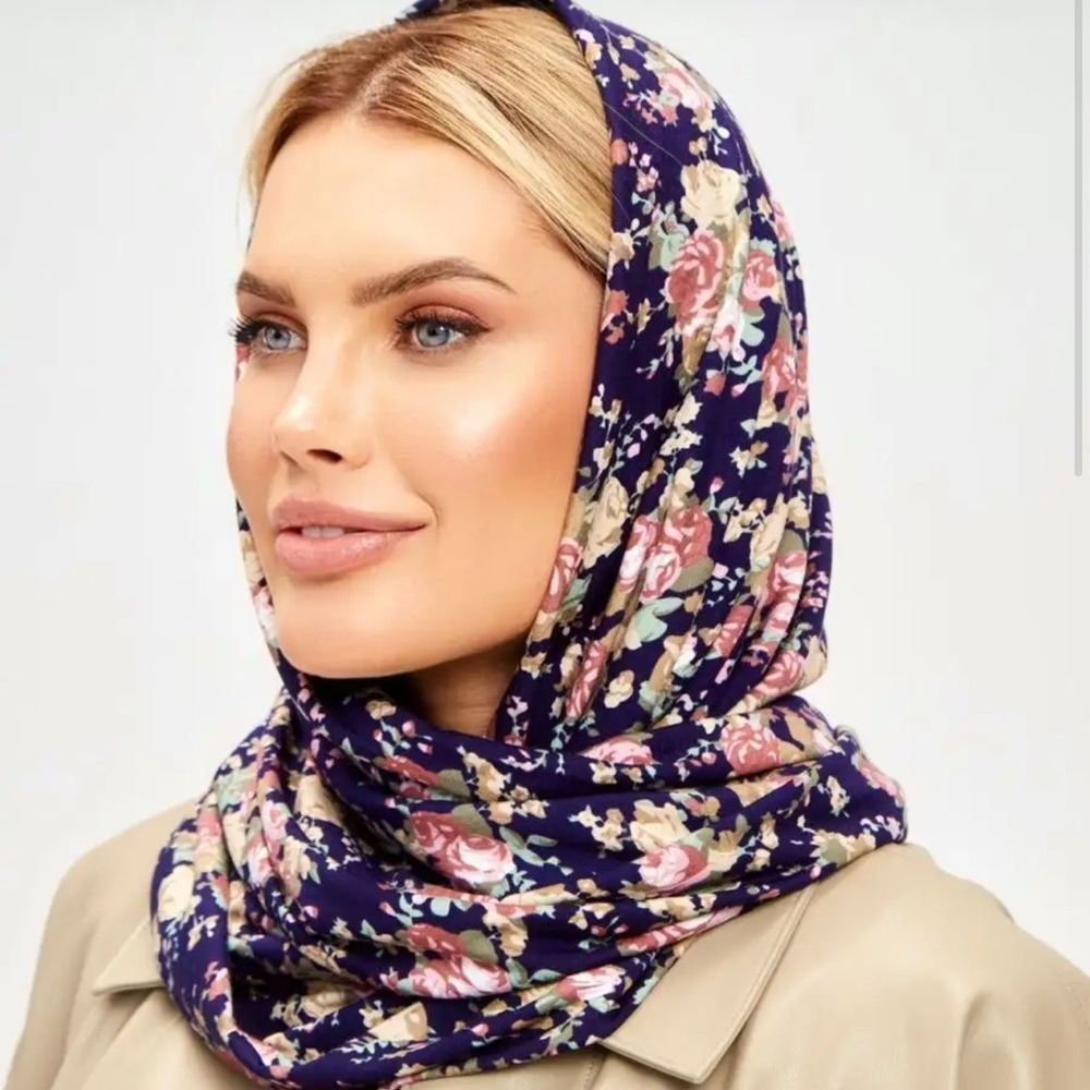Floral Print Women's Scarf